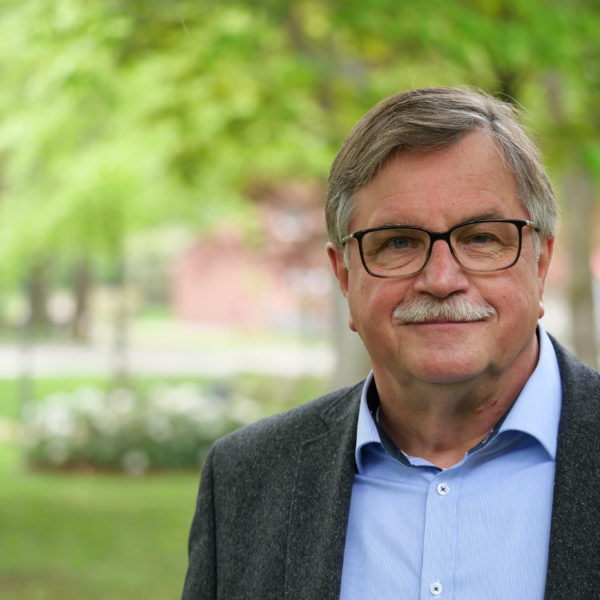 Wolfgang Kirschstein